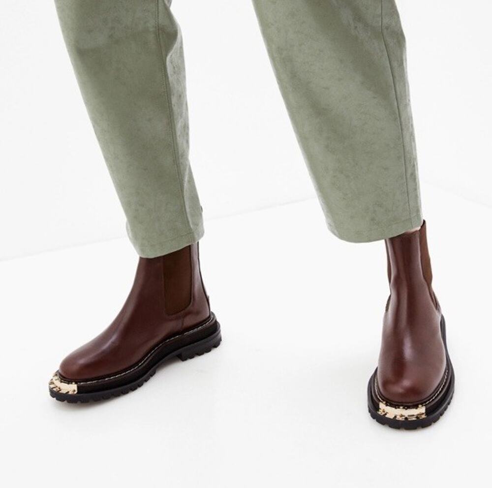 Sandro Chelsea Boots Brown Leather Gold Cap Toe Blogger Fave US 7
